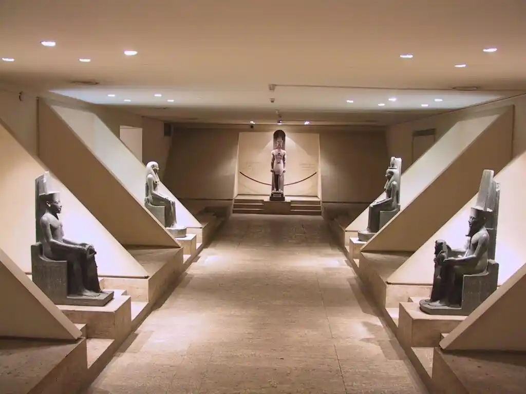 Egypt Honeymoon Package