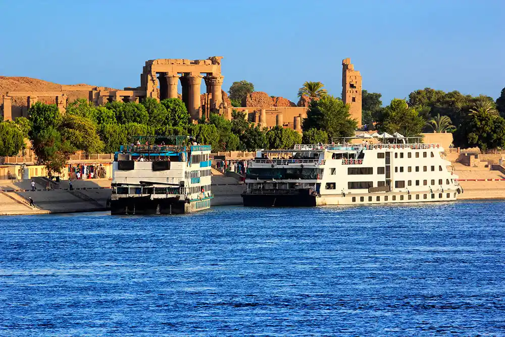 nile cruise new year