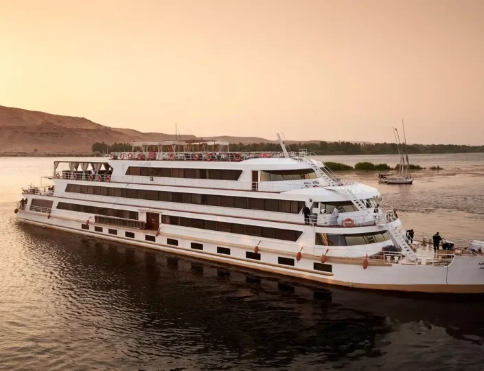 Luxor and Aswan Christmas Cruise